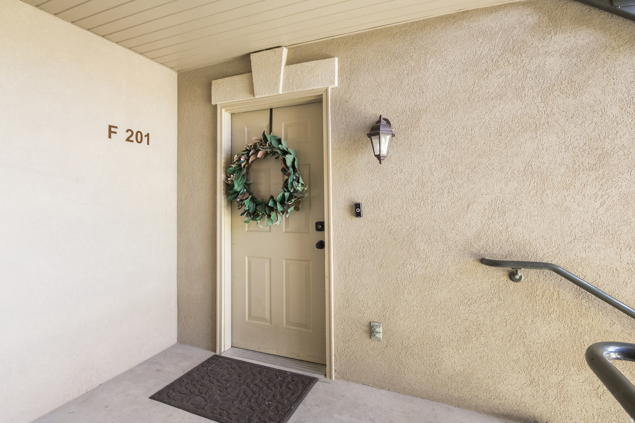 SILVER PINES CONDOMUNIUMS - Residential