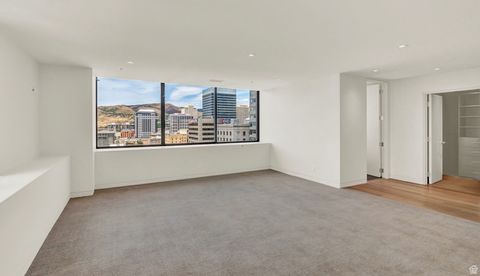 Tiny photo for 48 W 300 S #2204-N, Salt Lake City, UT 84101 (MLS # 2071348)