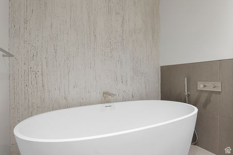 Tiny photo for 48 W 300 S #2204-N, Salt Lake City, UT 84101 (MLS # 2071348)