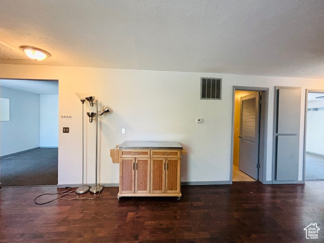 FRENCH COURT CONDMN - Residential