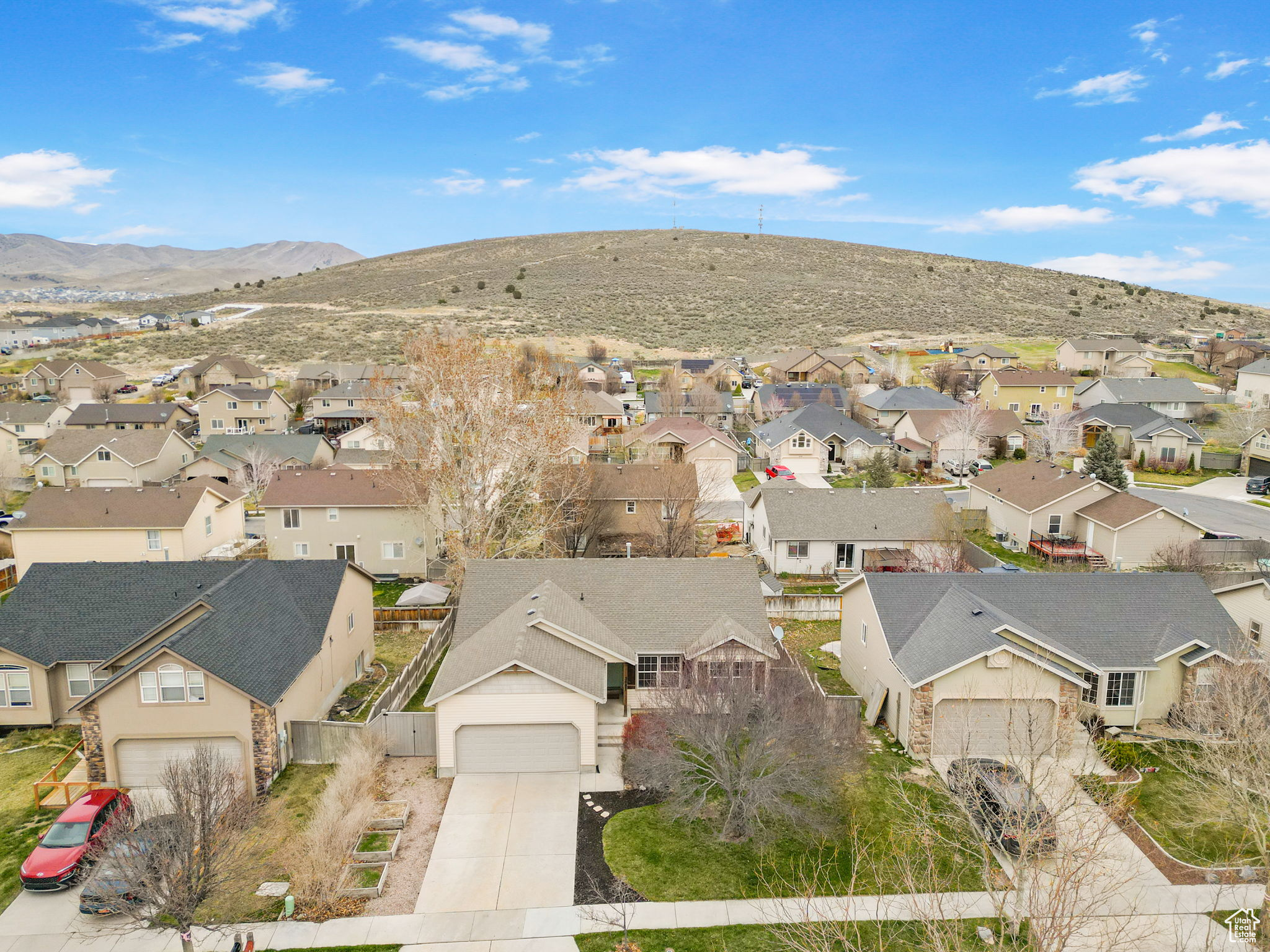 Eagle Mountain, Utah 84005, United States, 6 Bedrooms Bedrooms, ,3 BathroomsBathrooms,Residential,Pending,101108