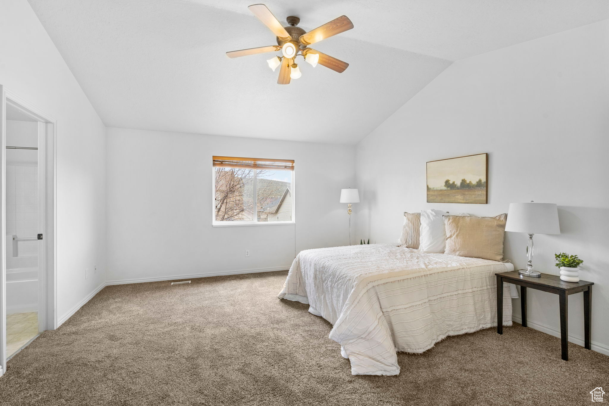 Eagle Mountain, Utah 84005, United States, 6 Bedrooms Bedrooms, ,3 BathroomsBathrooms,Residential,Pending,101108