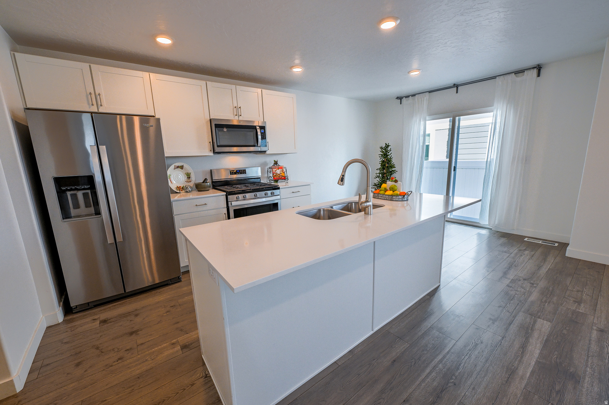 NORTHSHORE - Residential