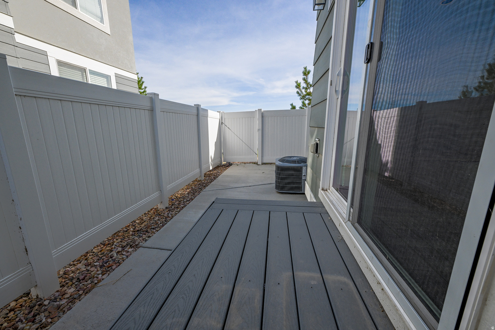 NORTHSHORE - Residential