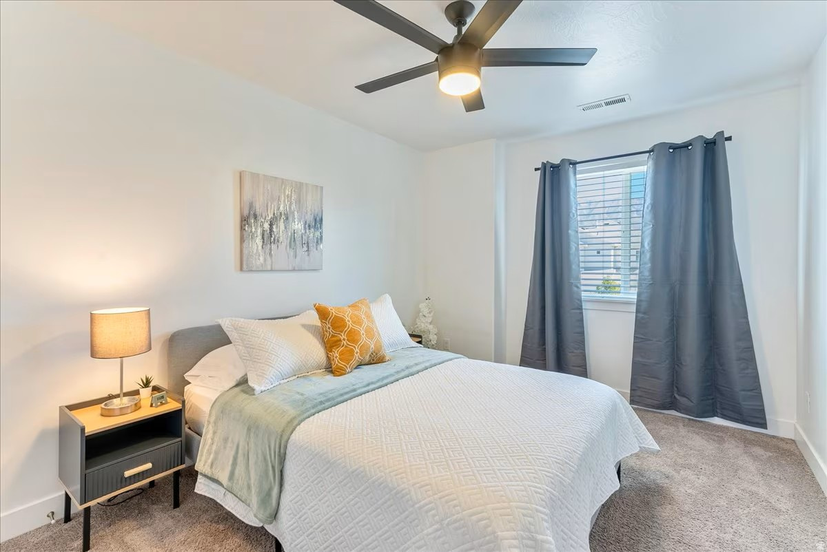 BRIDGEPORT AT WATERS EDGE - Residential