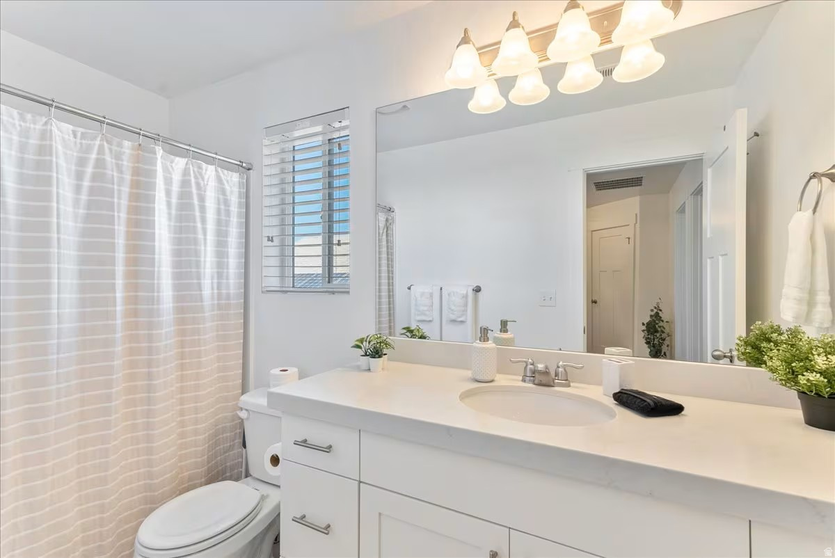 BRIDGEPORT AT WATERS EDGE - Residential