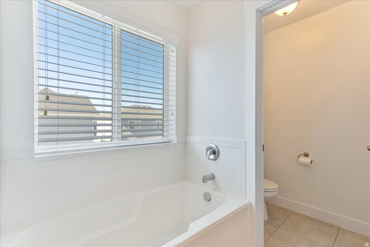 BRIDGEPORT AT WATERS EDGE - Residential