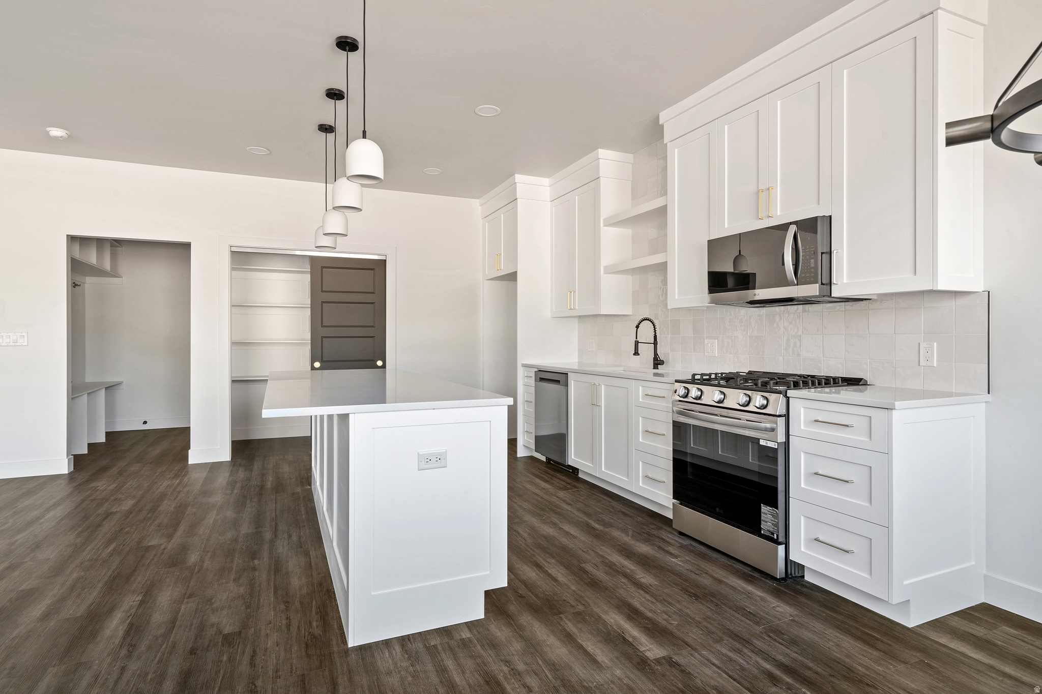 THE TRAILS AT SHURTZ CANYON - Residential