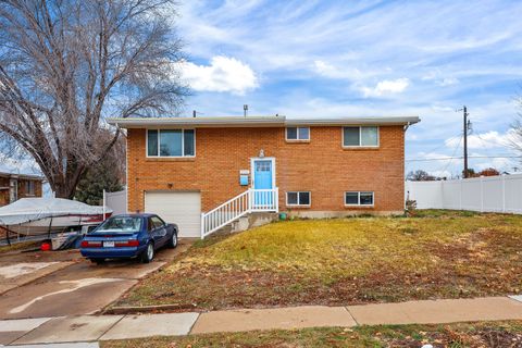 Photo of 2550 W 4750 S, Roy, UT 84067 (MLS # 2125958)