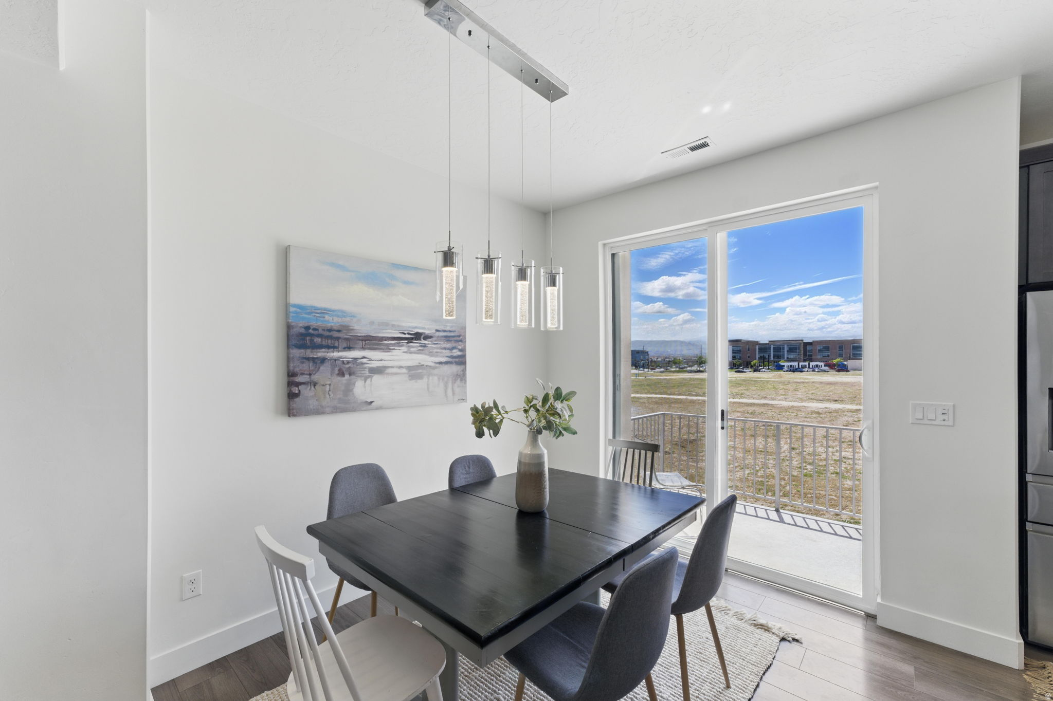 DAYBREAK - Residential