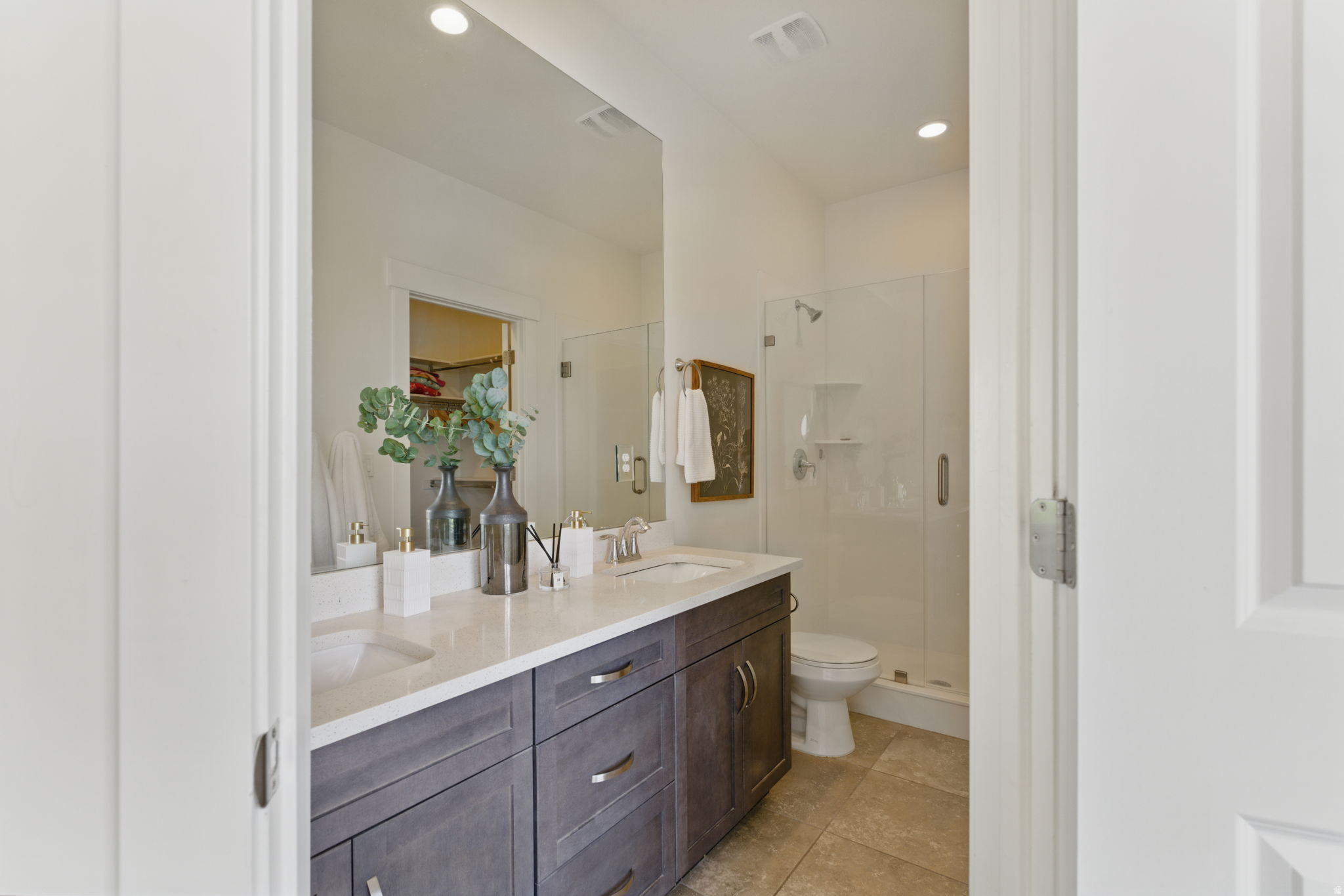 DAYBREAK - Residential