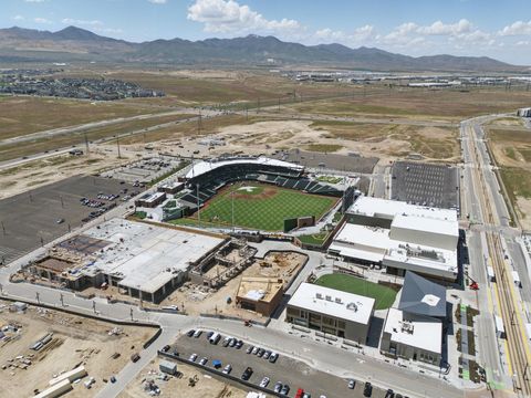 Tiny photo for 11398 LAKE RUN RD, South Jordan, UT 84095 (MLS # 2120151)