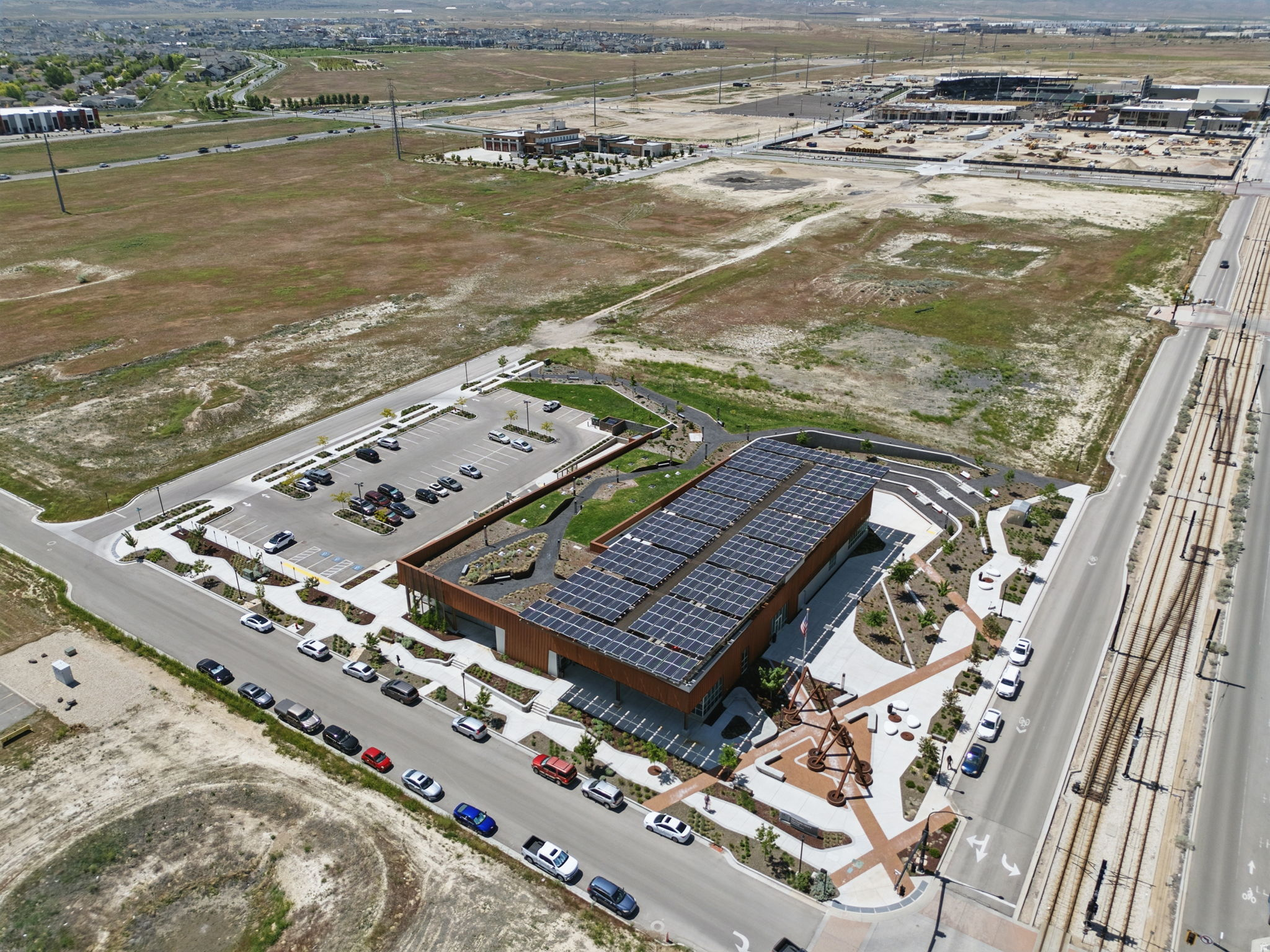 DAYBREAK - Residential