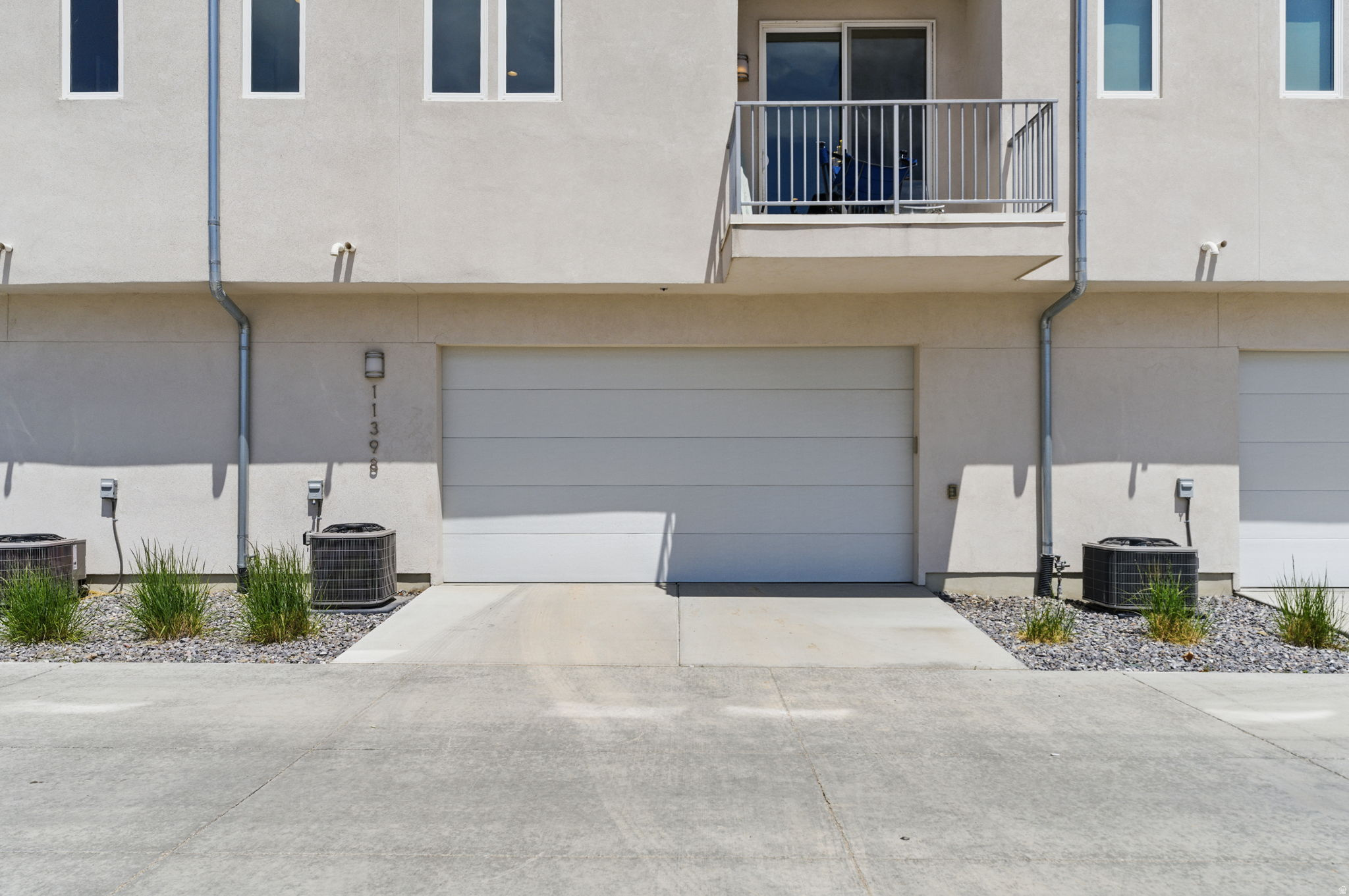 DAYBREAK - Residential