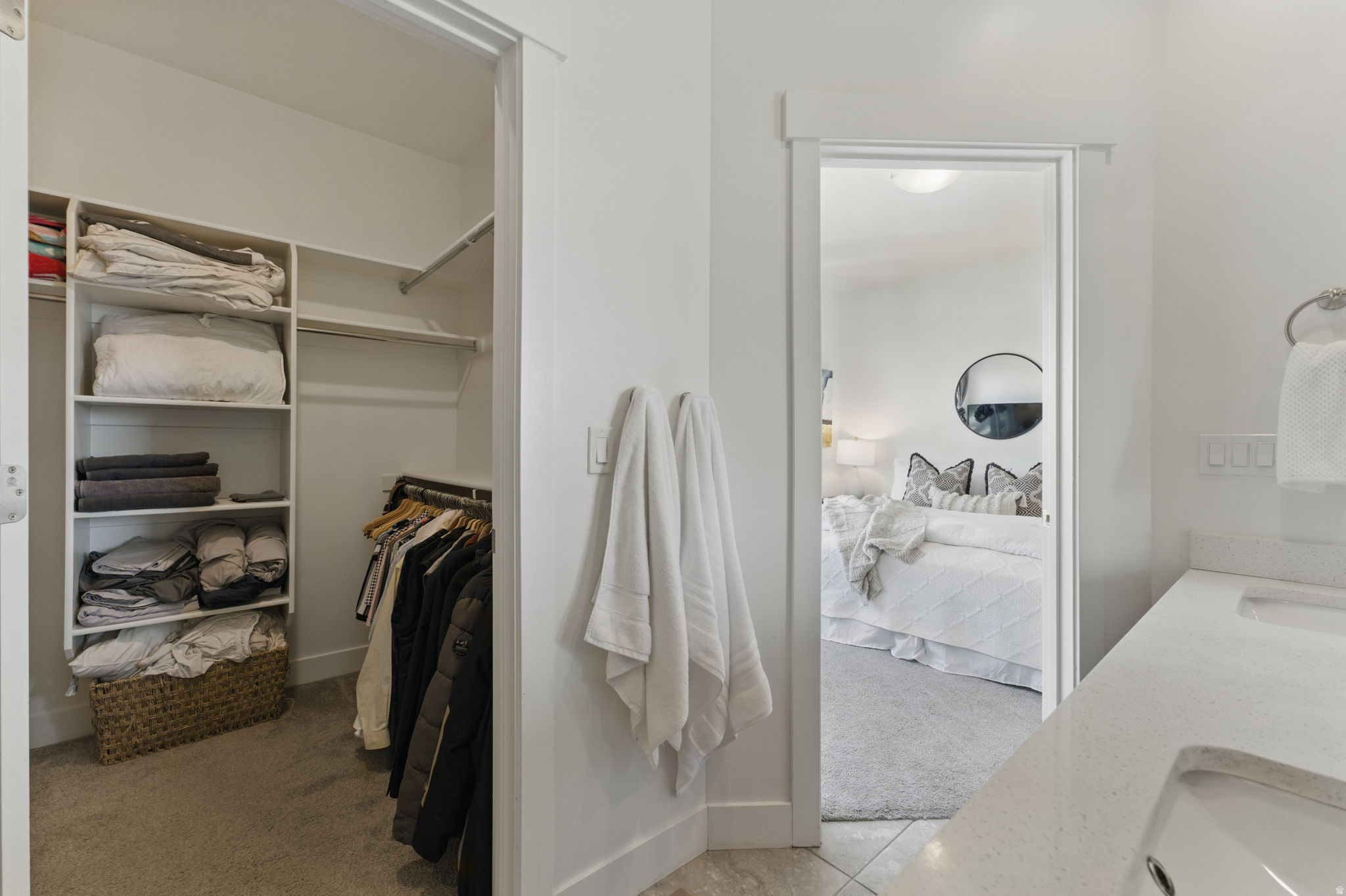 DAYBREAK - Residential