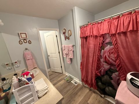 Tiny photo for 422 E 500 S #C, Vernal, UT 84078 (MLS # 2126941)