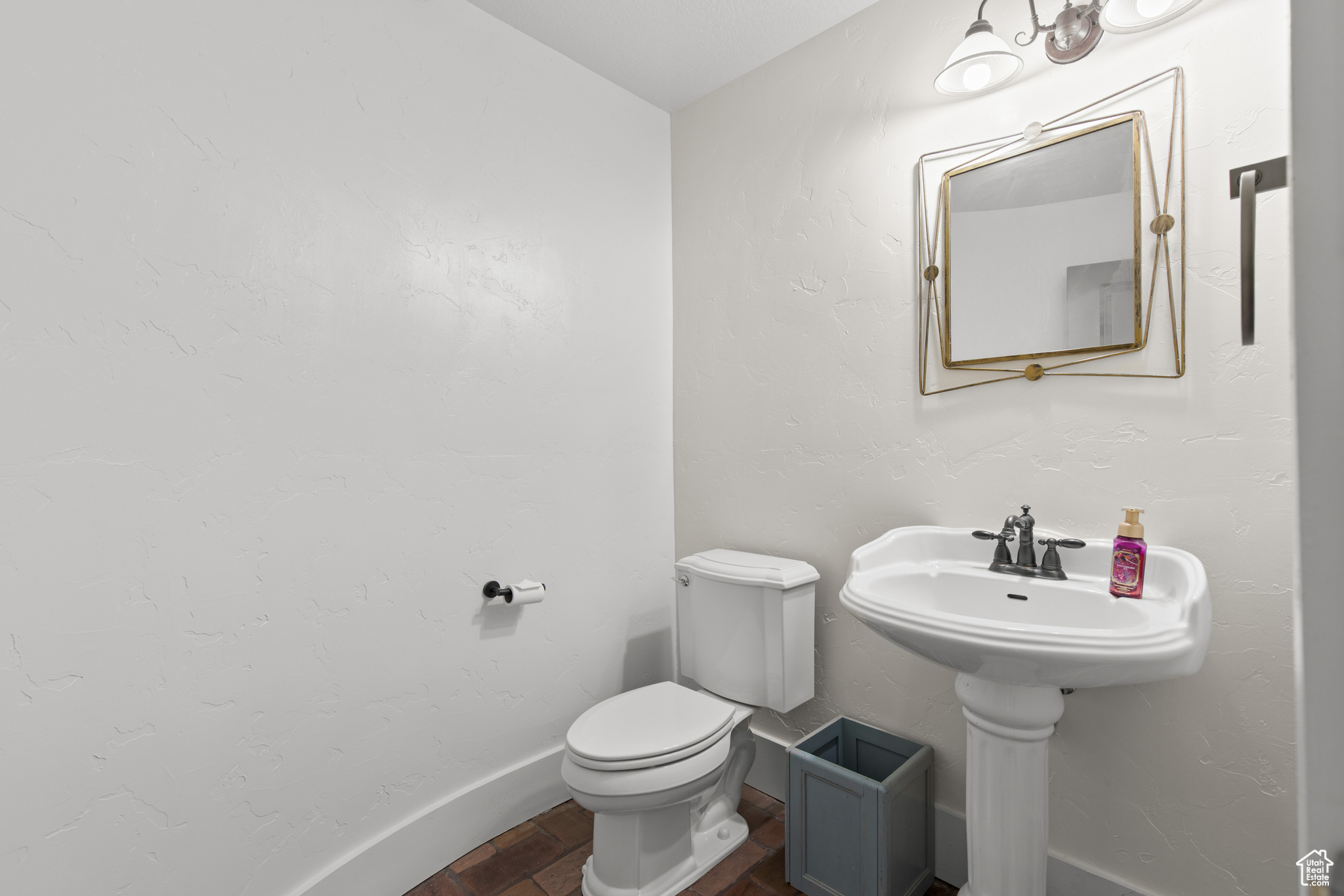 2599 S Foxridge Rd, Garden City, Utah image 28