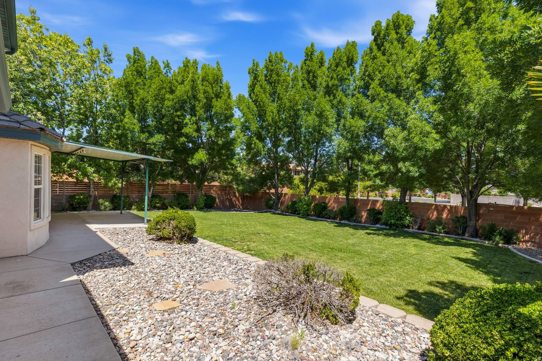 ELM ESTATES - Residential