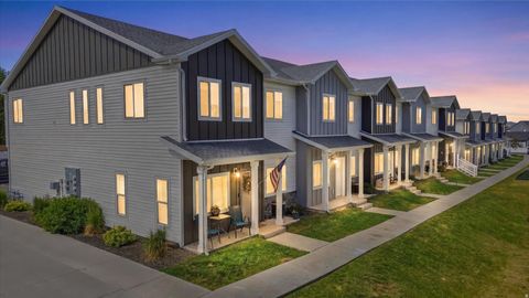 Townhouse For Sale - 21 W 440<br/> Smithfield, UT 84335