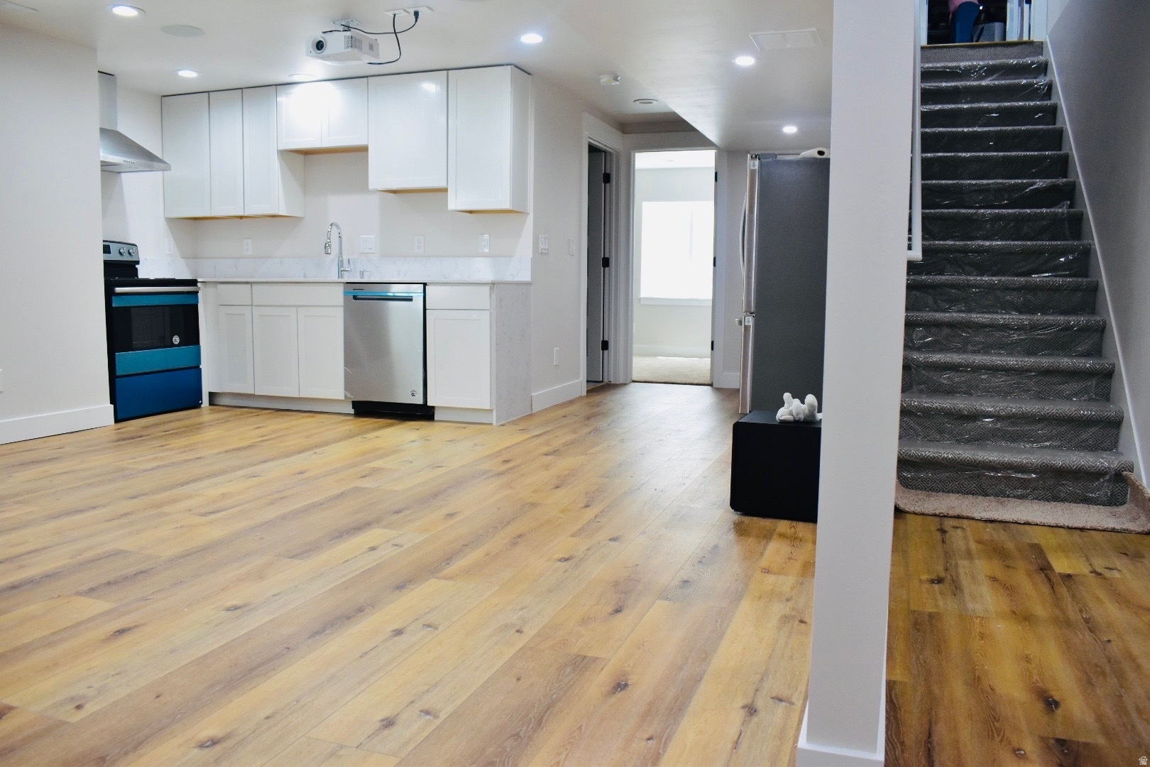 INDEPENDENCE AT THE POINT - Residential