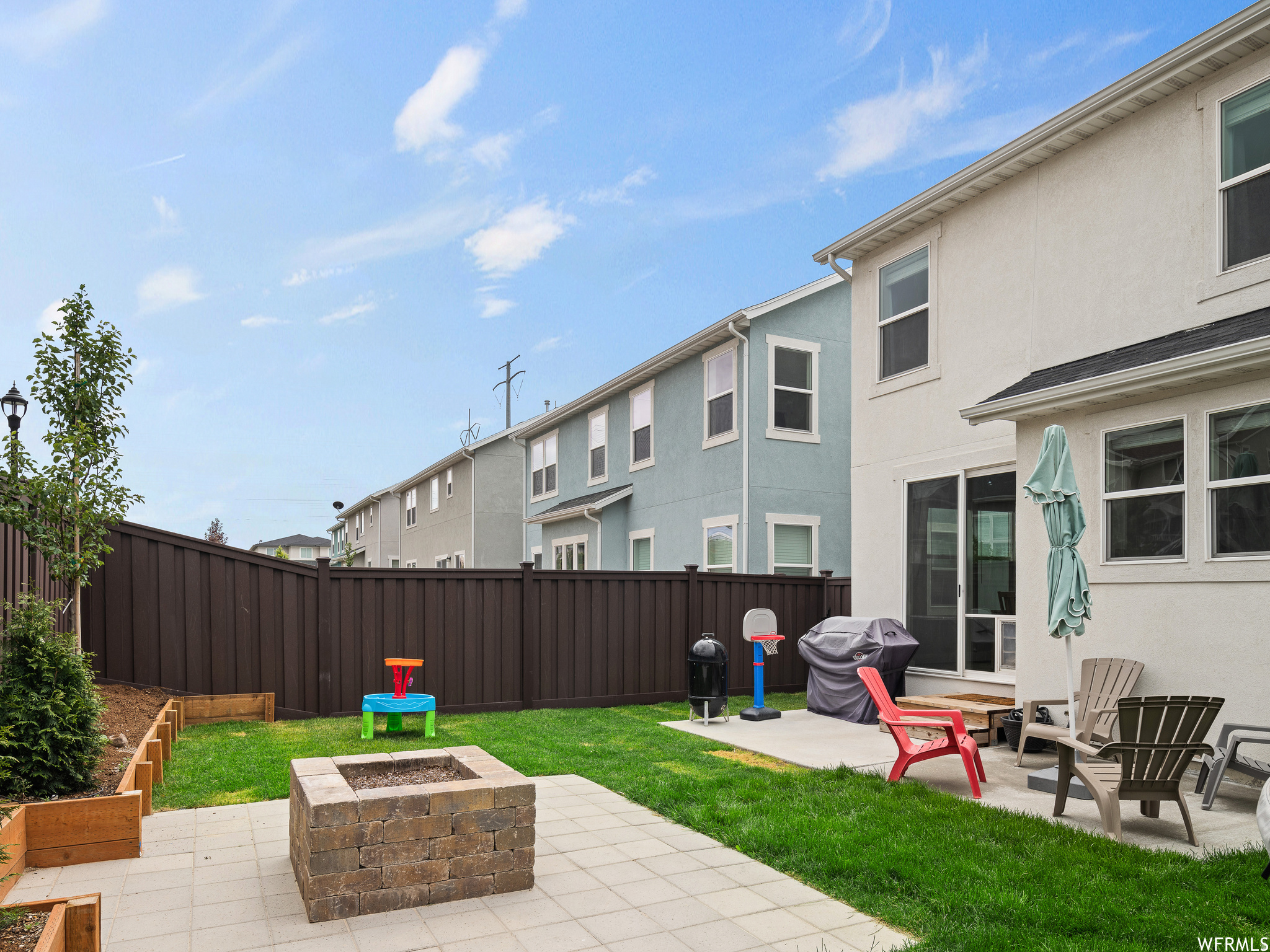 INDEPENDENCE AT THE POINT - Residential