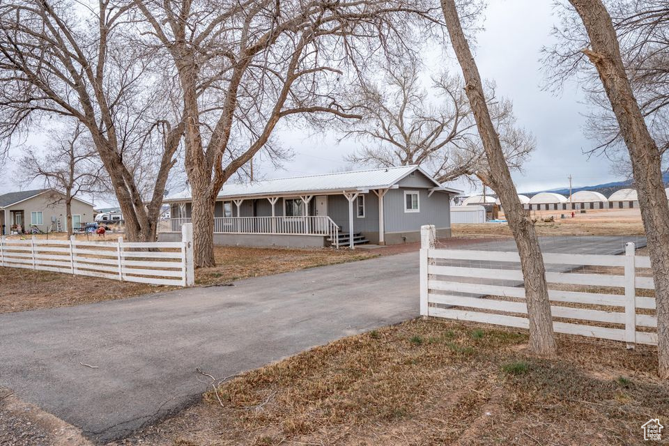 5520 N 500, Enoch, Utah image 1