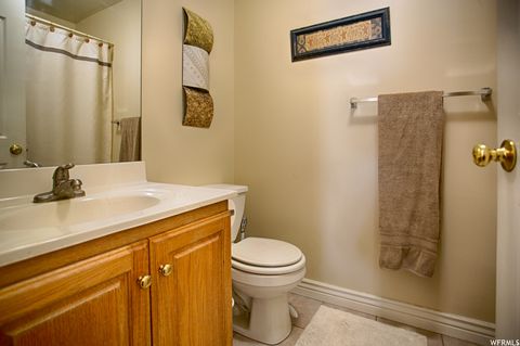 Tiny photo for 227 S SOUTH MAJESTIC MEADOWS DR. DR W, Payson, UT 84651 (MLS # 2136543)