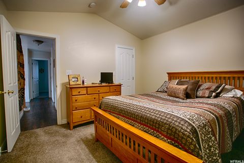 Tiny photo for 227 S SOUTH MAJESTIC MEADOWS DR. DR W, Payson, UT 84651 (MLS # 2136543)