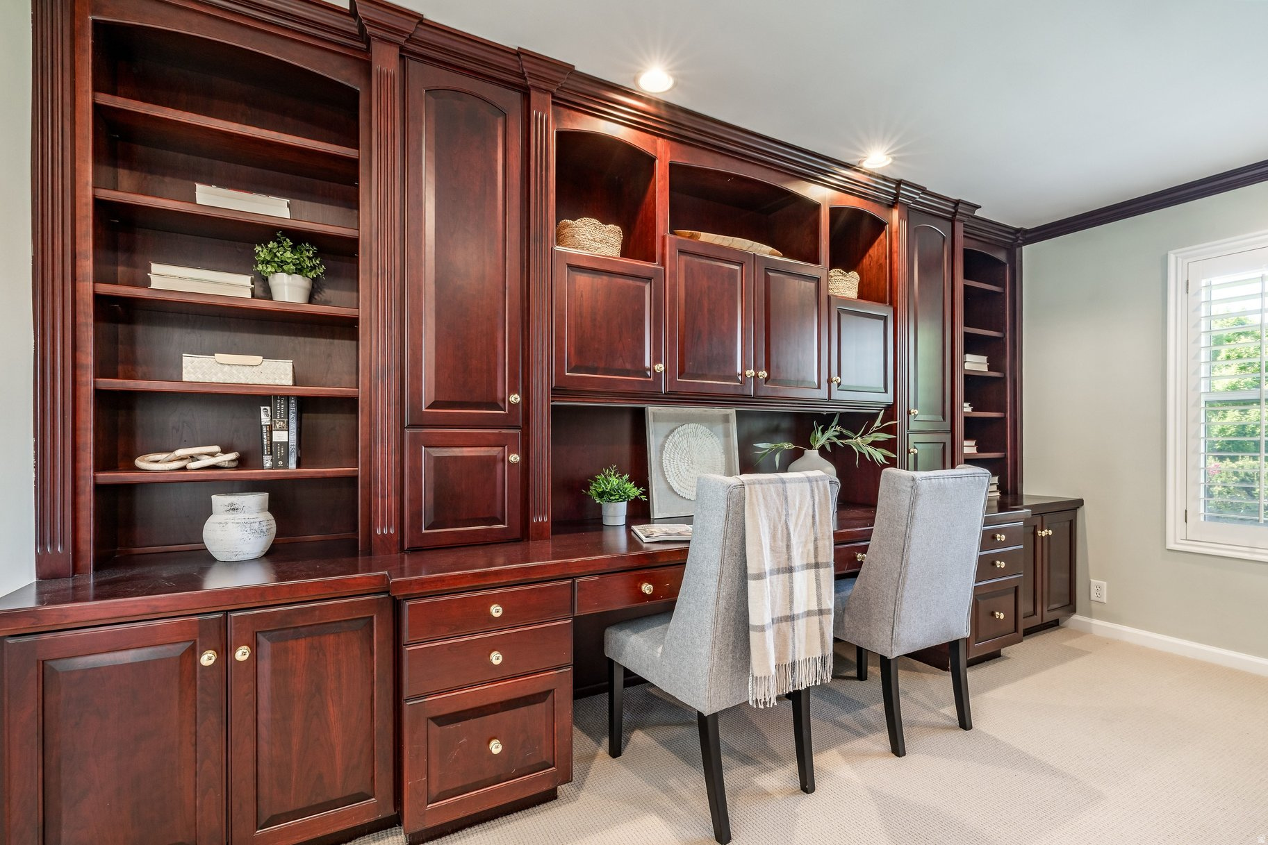 COLONIAL VIEW - Residential