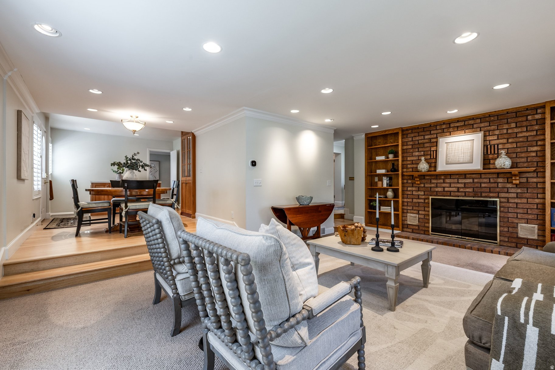 COLONIAL VIEW - Residential