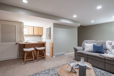 Tiny photo for 2390 E BERNADINE DR, Salt Lake City, UT 84109 (MLS # 2152566)