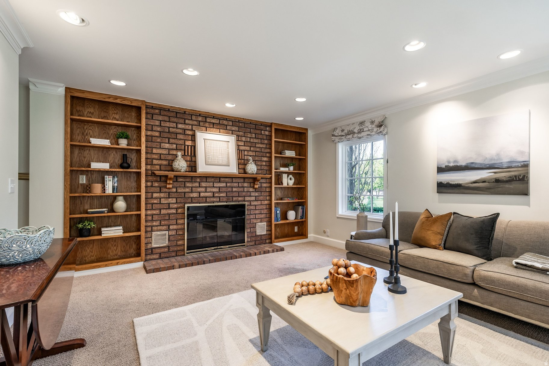 COLONIAL VIEW - Residential