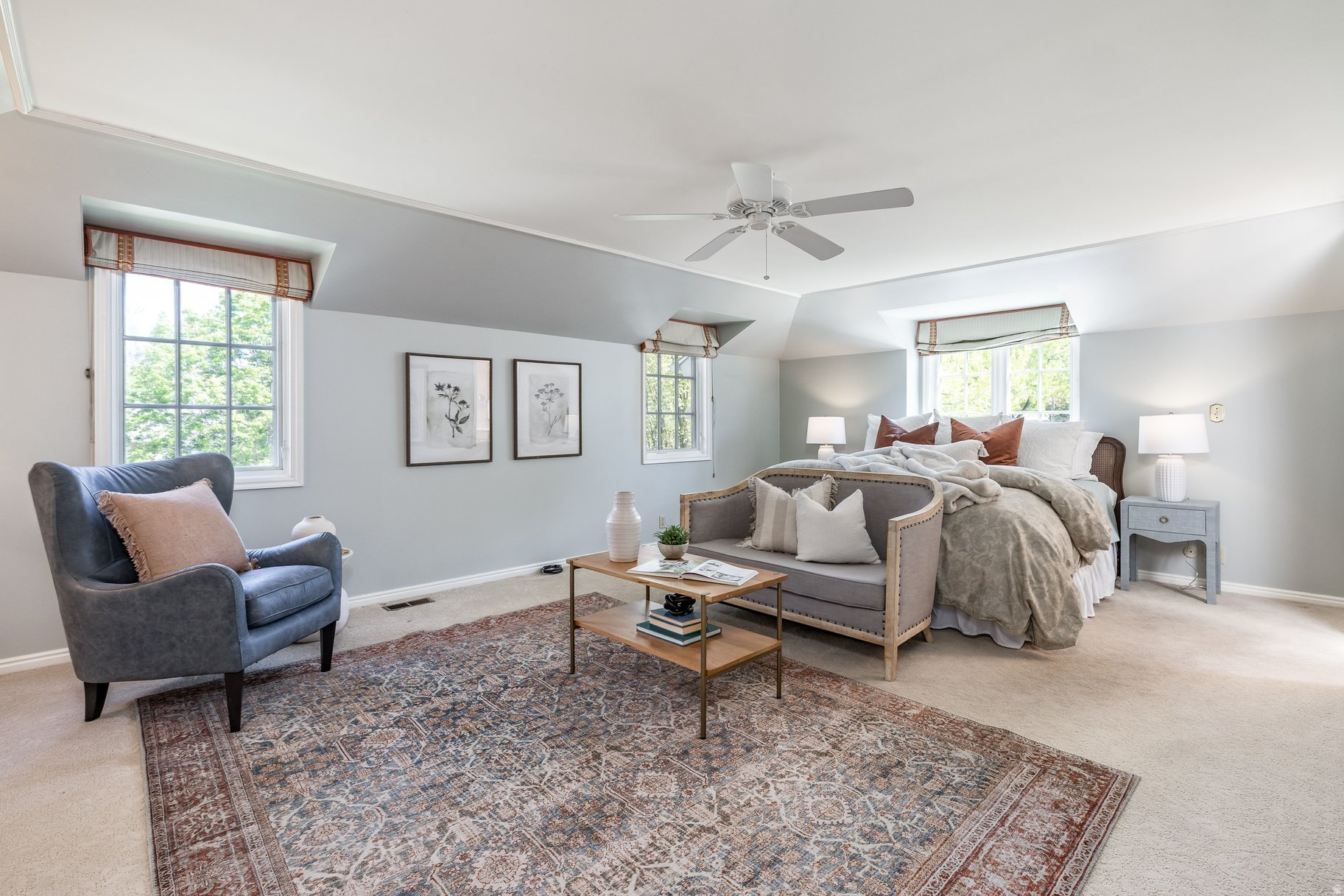 COLONIAL VIEW - Residential