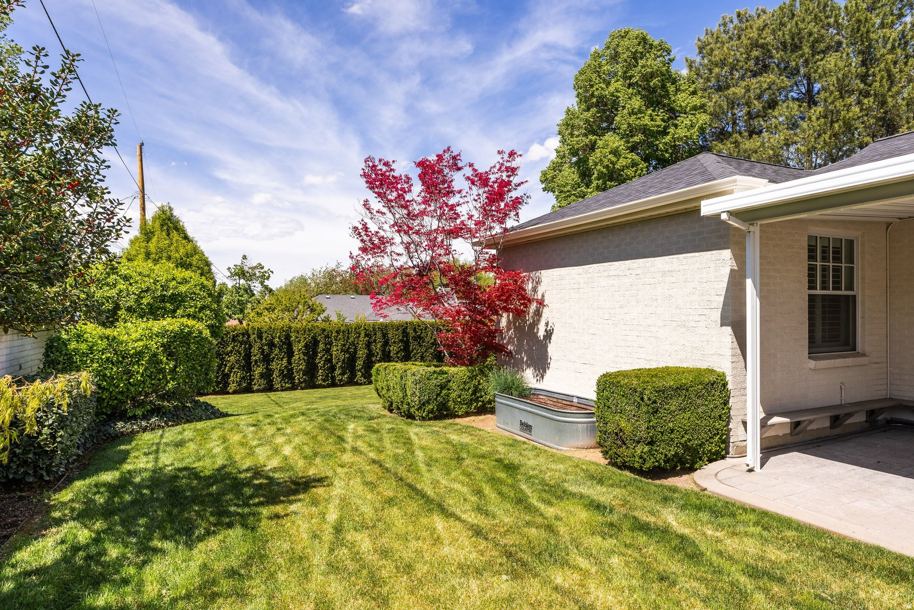 COLONIAL VIEW - Residential