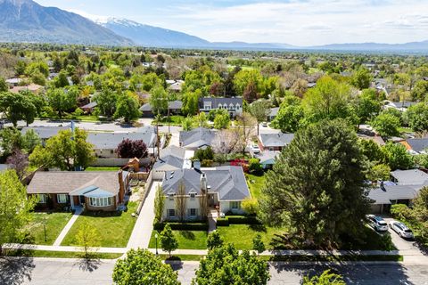 Tiny photo for 2390 E BERNADINE DR, Salt Lake City, UT 84109 (MLS # 2152566)