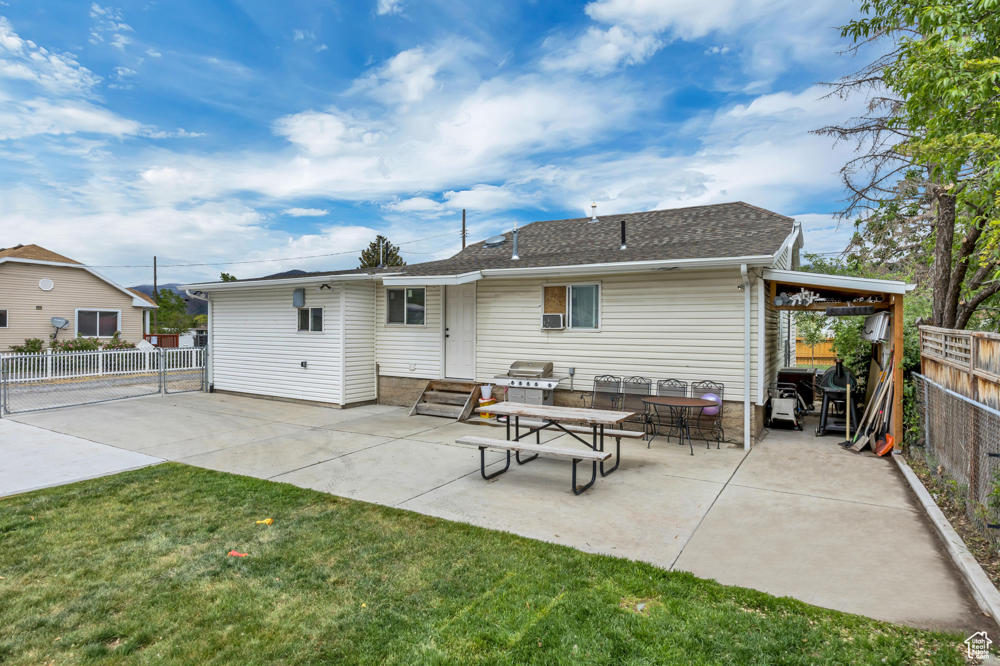 545 N 100, Tooele, Utah image 21