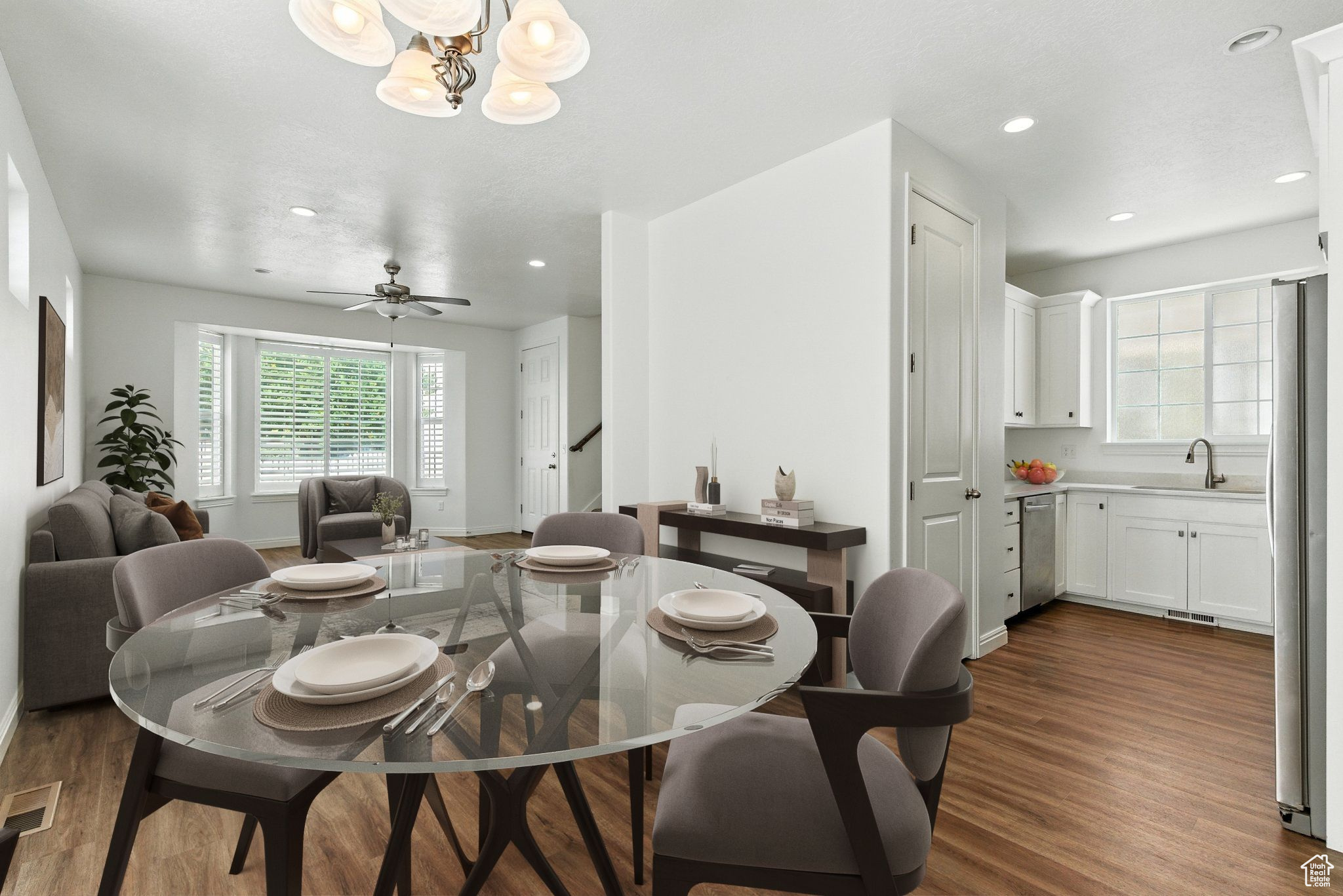GARDEN GROVE - Residential