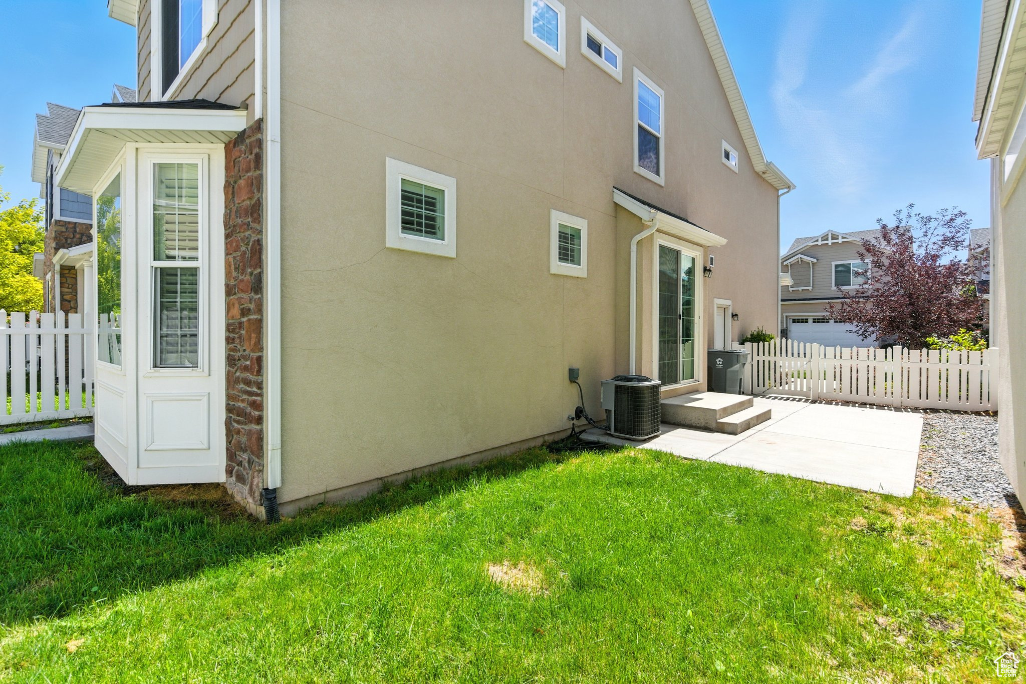 GARDEN GROVE - Residential