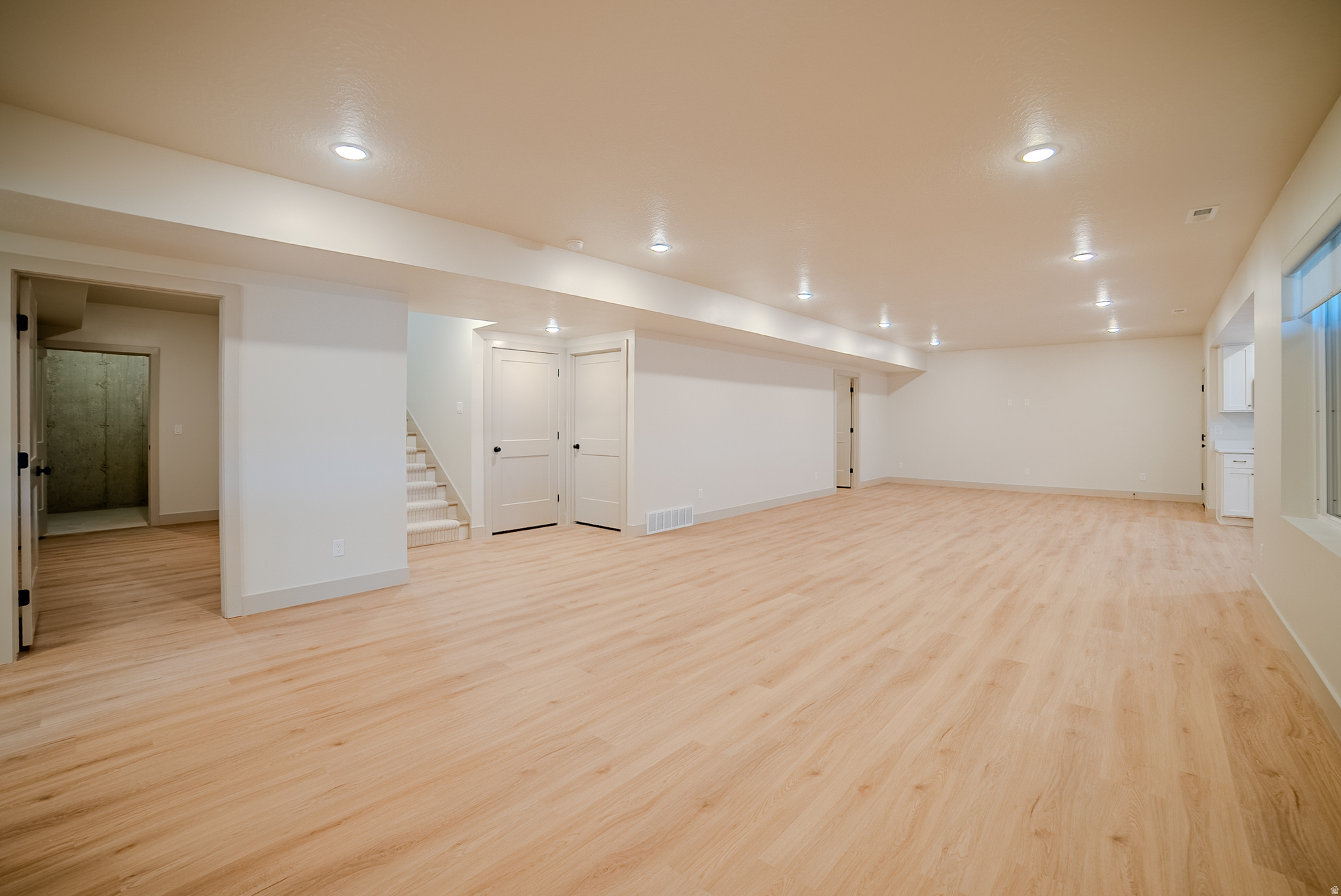 MADISON MEADOWS - Residential