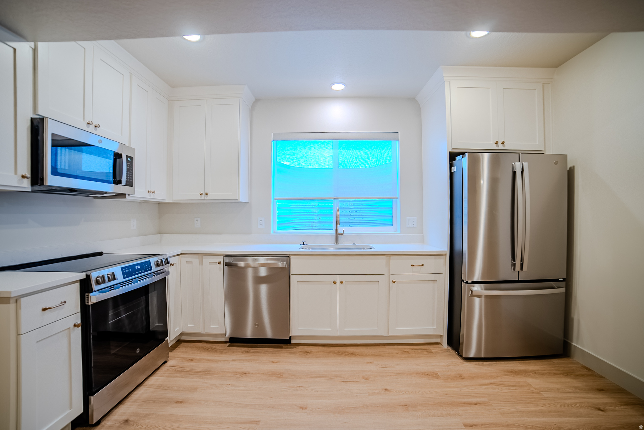 MADISON MEADOWS - Residential