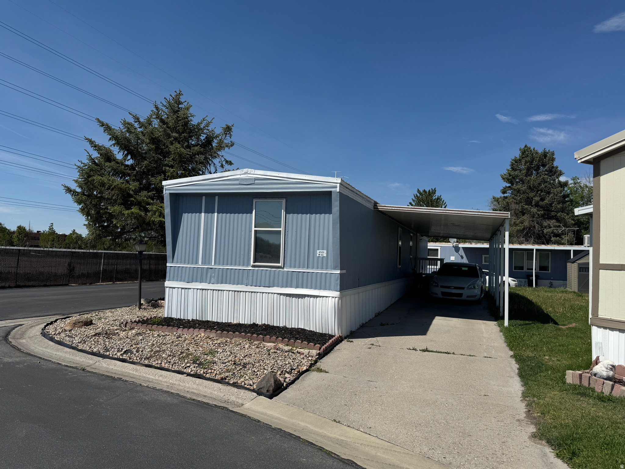 MAJESTIC OAKS - Residential