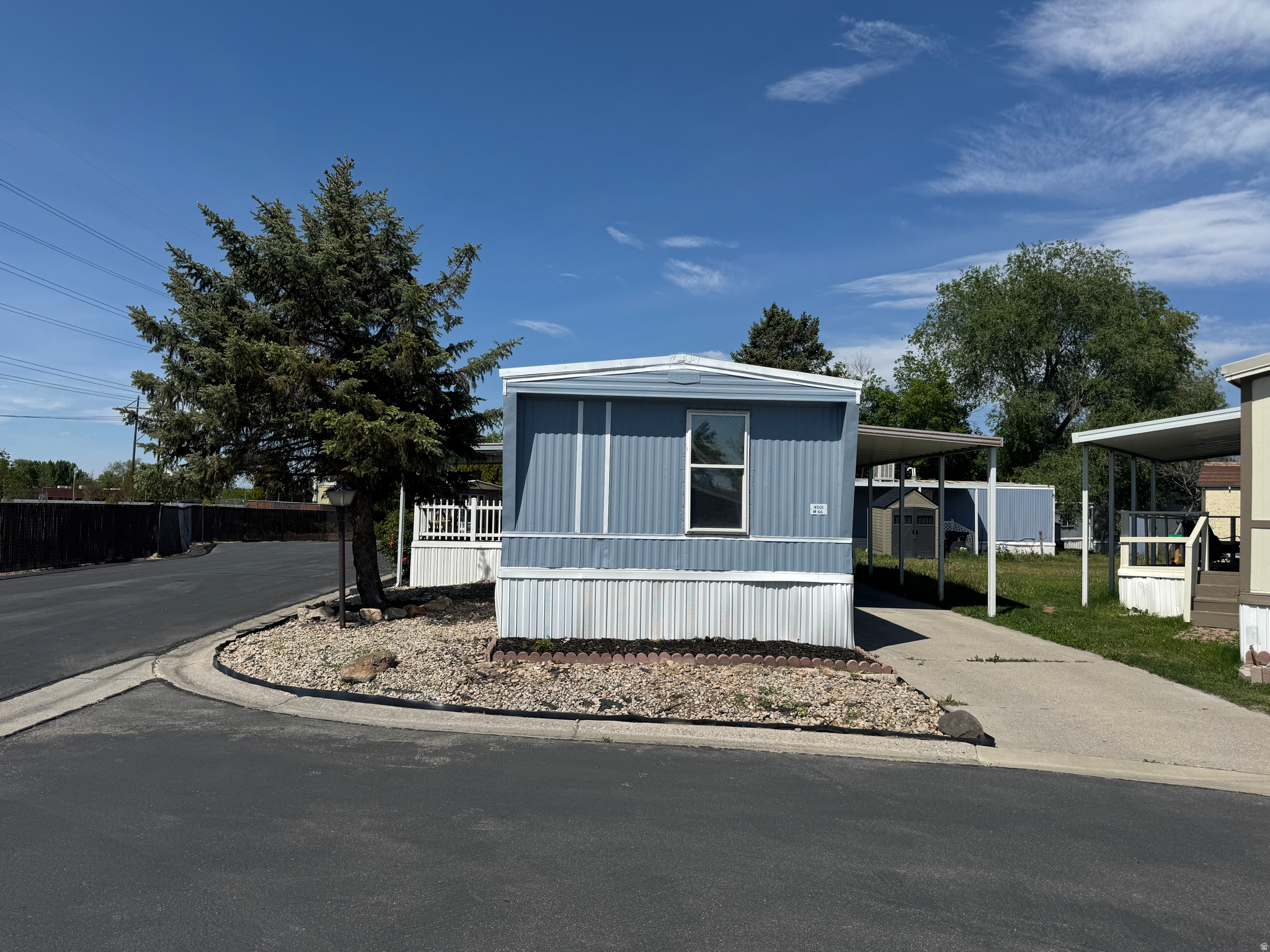 MAJESTIC OAKS - Residential