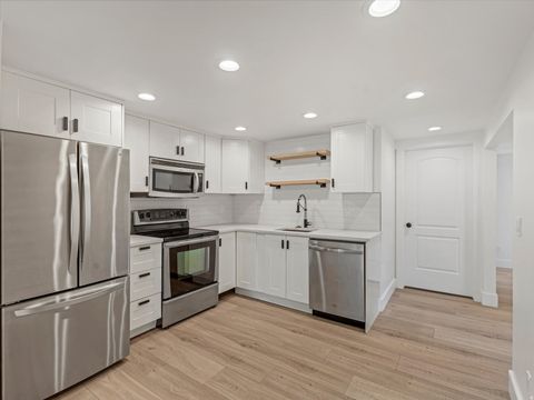 Tiny photo for 4140 S OLYMPIC WAY, Holladay, UT 84124 (MLS # 2151554)