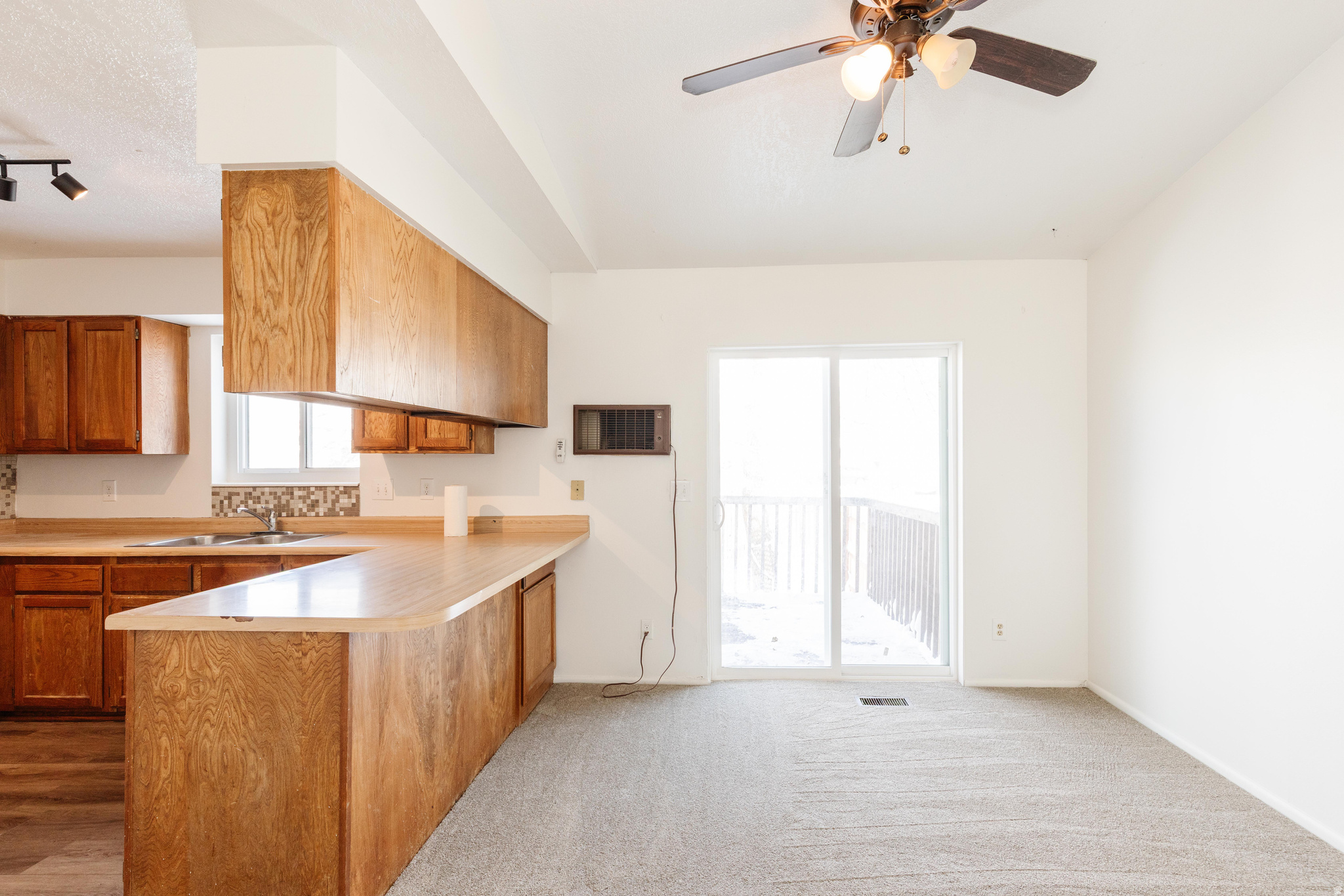 NORTH VILLAGE - Residential Income