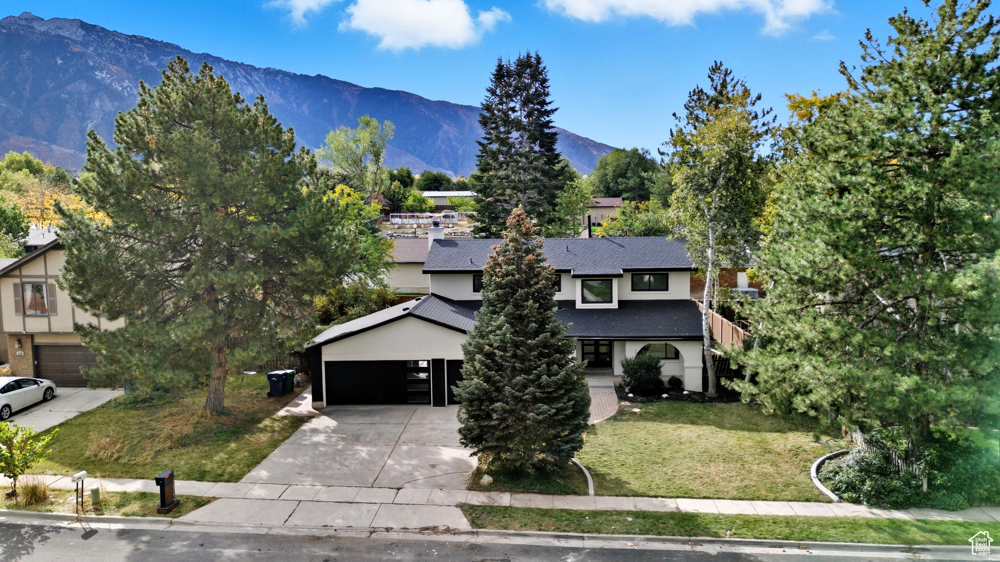 CANYON VILLAGE - Residential
