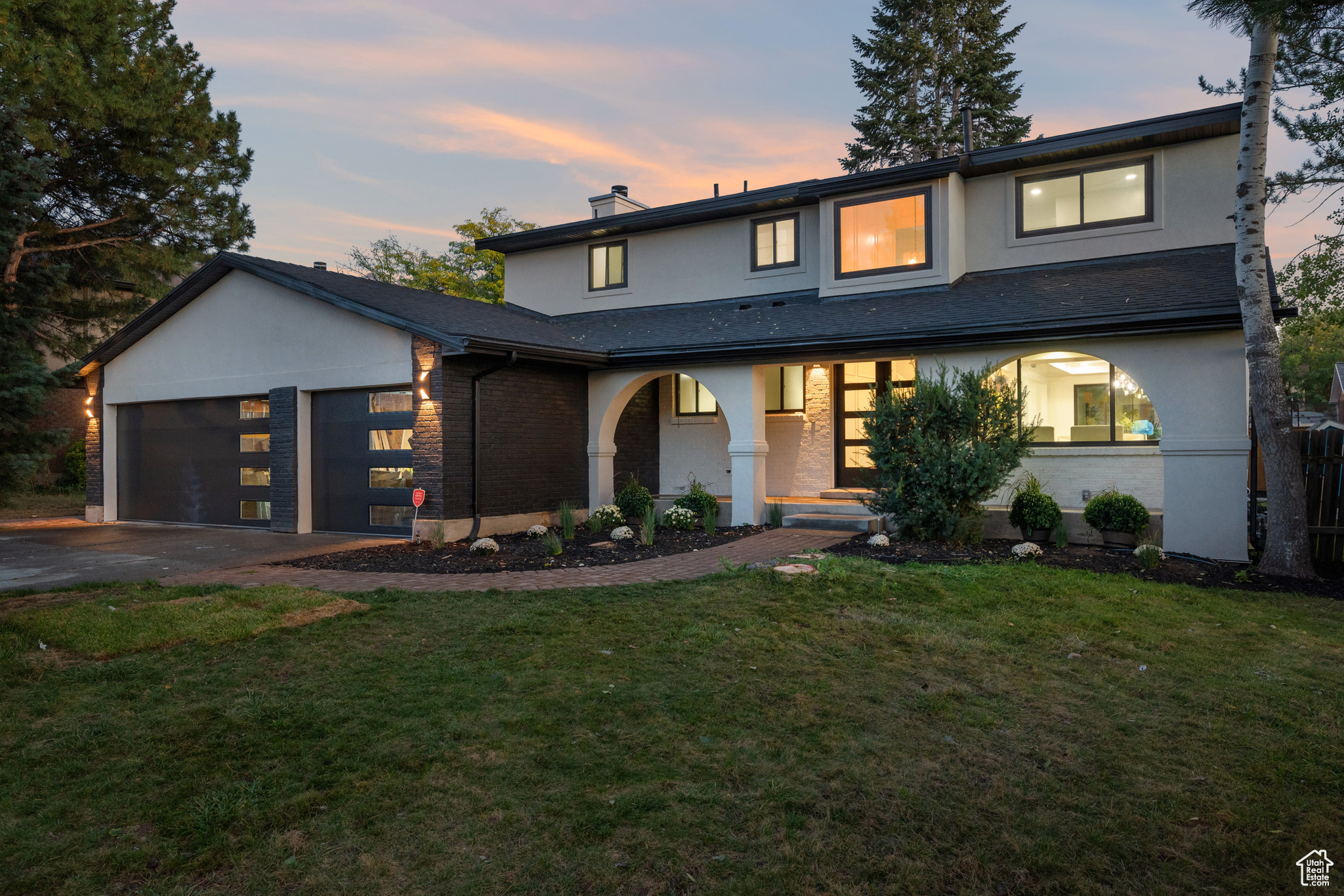 CANYON VILLAGE - Residential