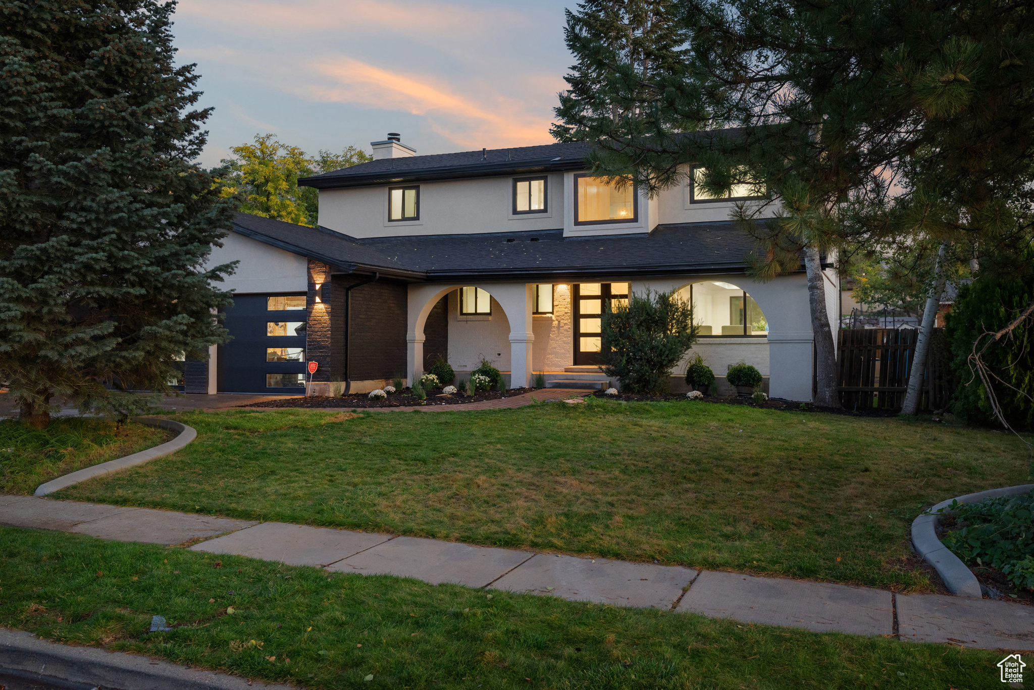CANYON VILLAGE - Residential