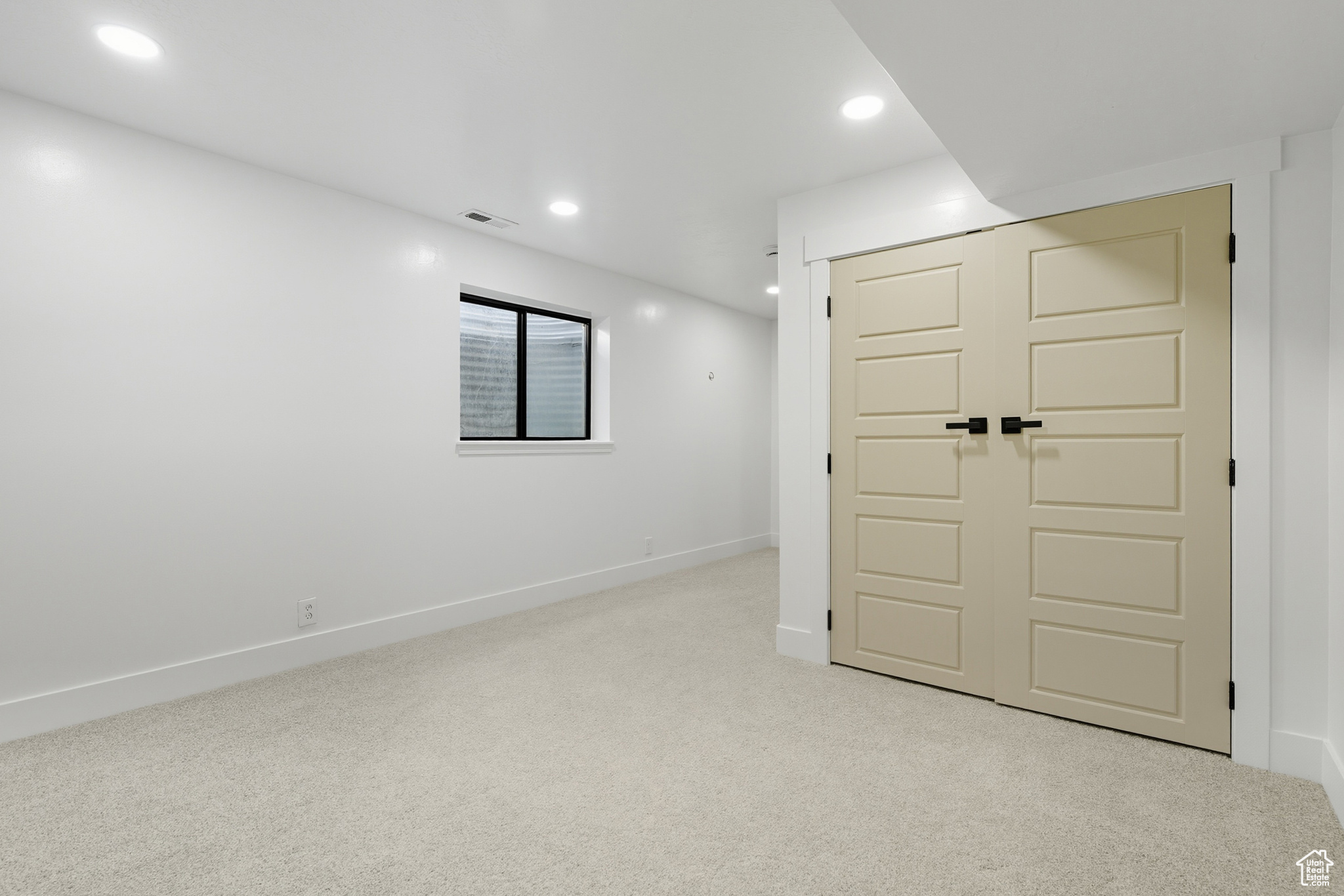 CANYON VILLAGE - Residential
