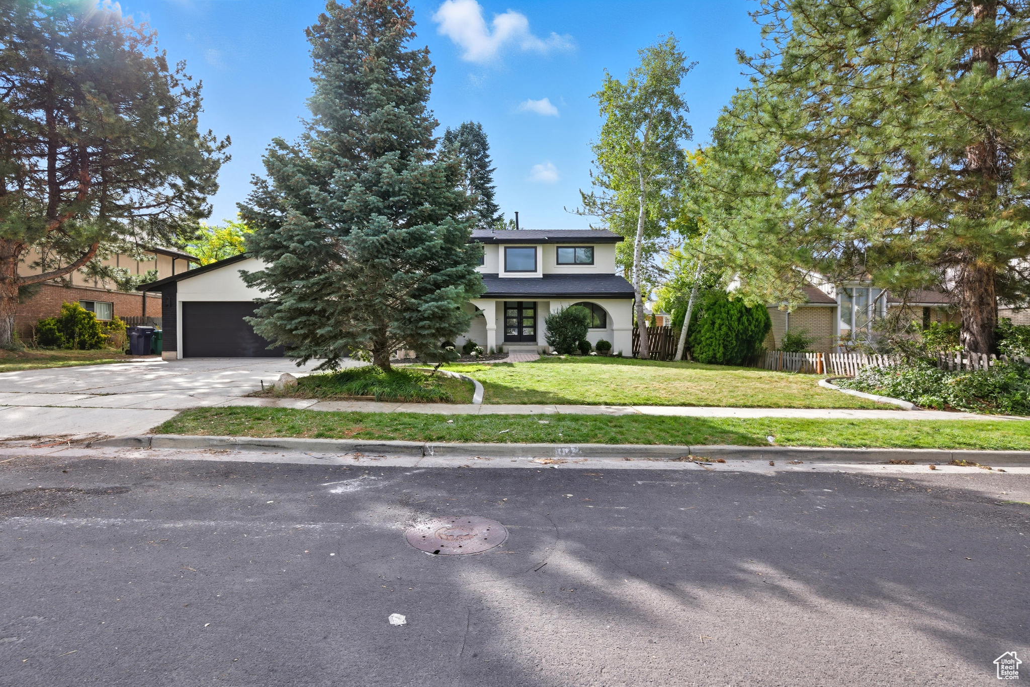 CANYON VILLAGE - Residential