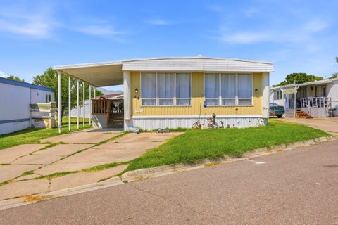 Mobile Home For Sale - 3860 S Midland Dr #A 84<br/> Roy, UT 84067